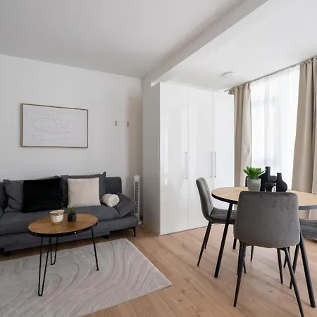 Appartamento Farawayhomes #13 *